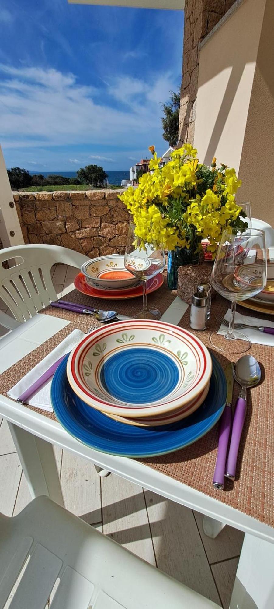Апартаменти Sardegna Isola Rossa Casa Mirta Vista Mare E Wifi Екстер'єр фото